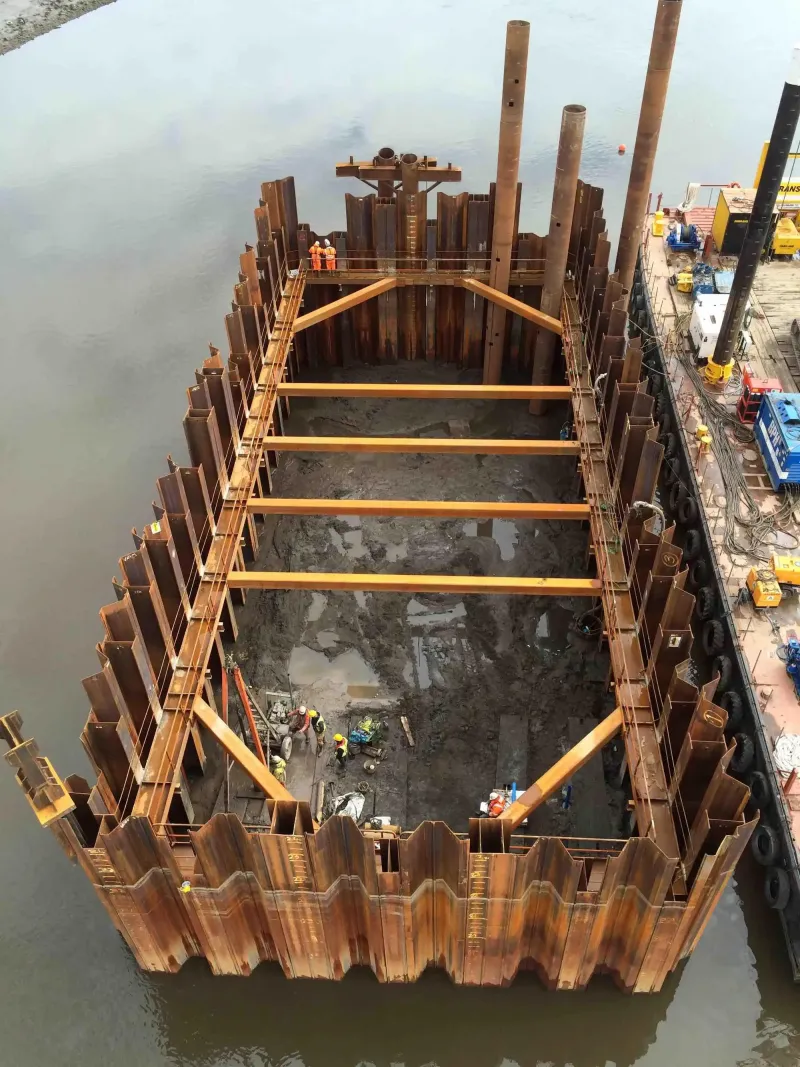 Come si costruiscono i piloni dei ponti in acqua? La guida ai cofferdam
