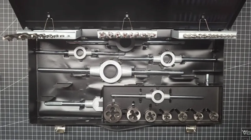 Filettatura manuale: guida completa a Maschi, Filiere e Prefori