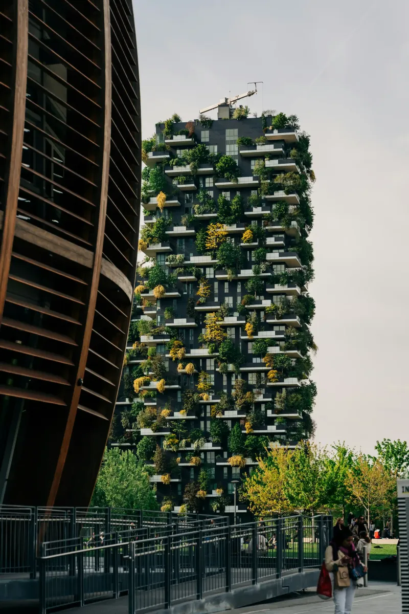 L'Illusione del bosco verticale