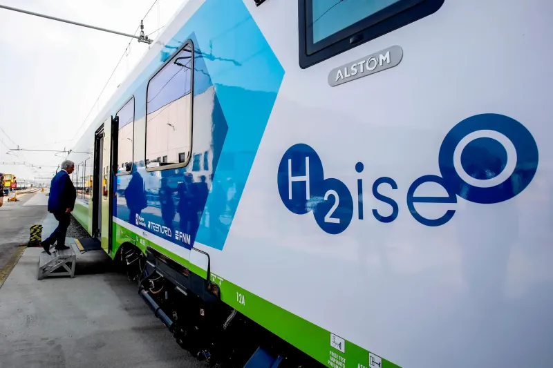 Treni a idrogeno in Valcamonica: l'illusione di Trenord slitta al 2028